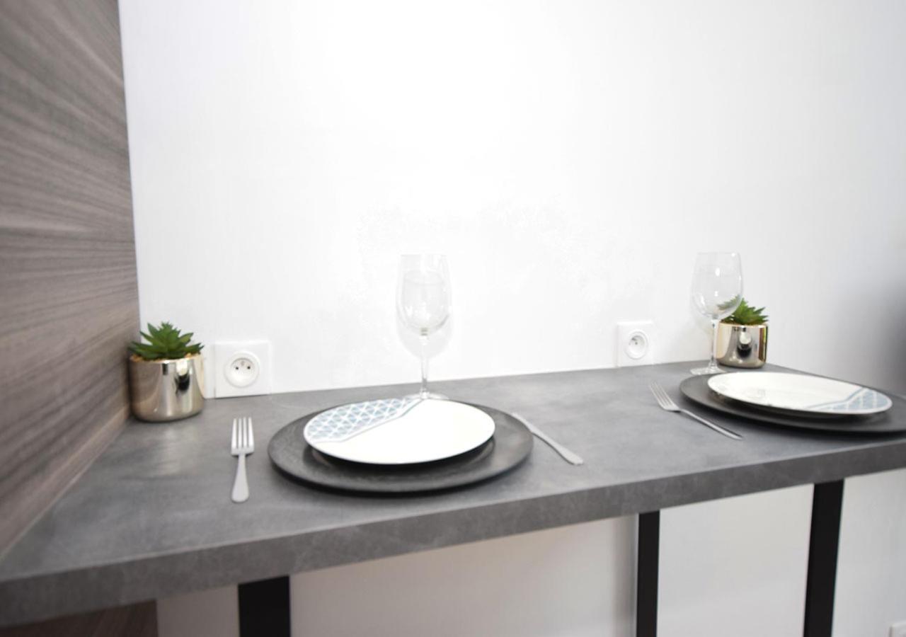 Apartment Cosy - Hyper Centre - Tramway - Terrasse - Lerelaisdodile3 Valenciennes